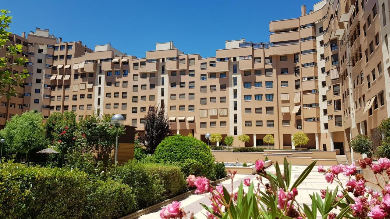 Residencial En Madrid Alquiler De Corta Estancia No Turistico ภายนอก รูปภาพ