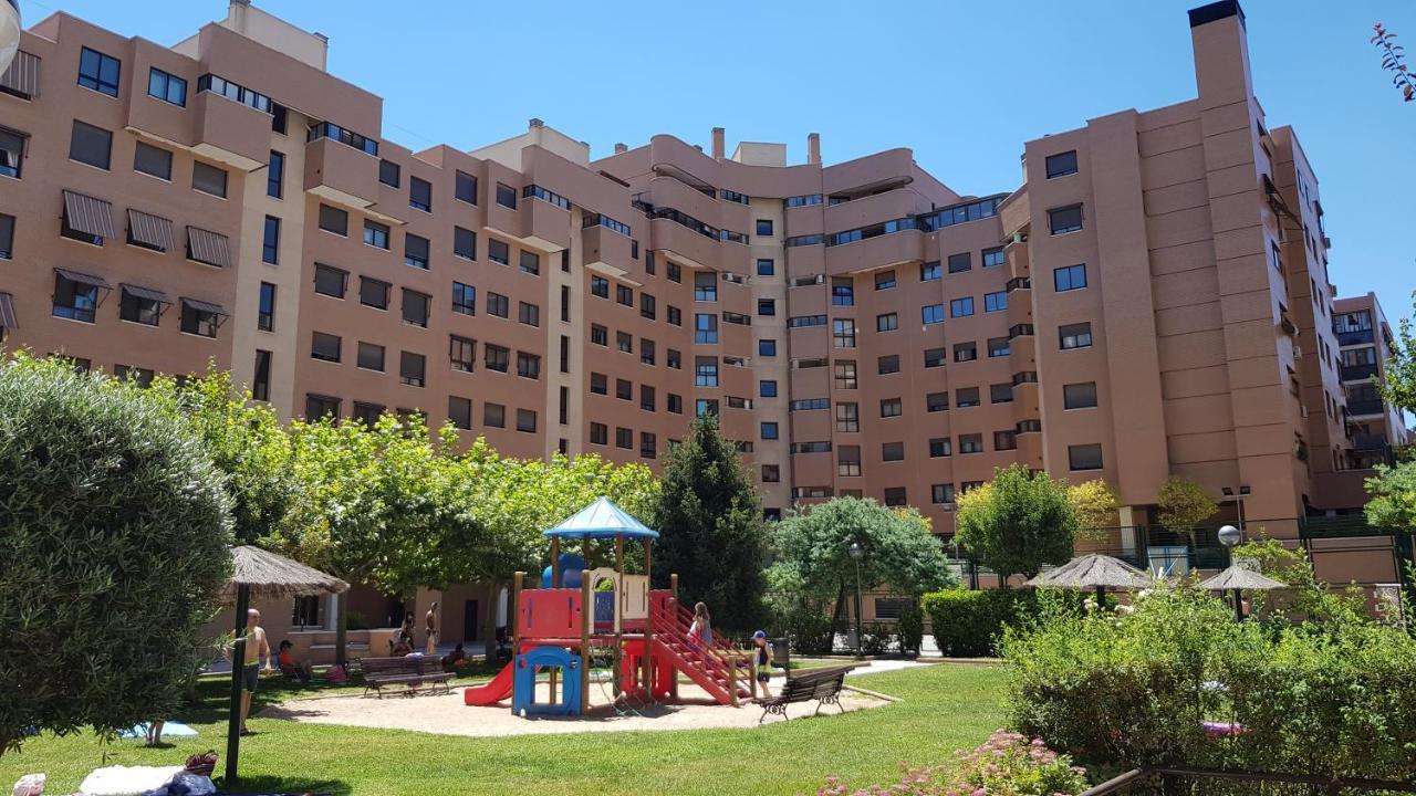 Residencial En Madrid Alquiler De Corta Estancia No Turistico ภายนอก รูปภาพ