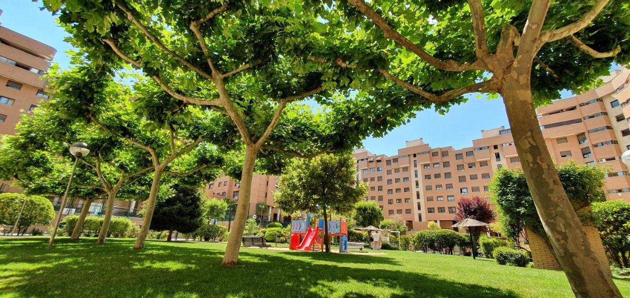 Residencial En Madrid Alquiler De Corta Estancia No Turistico ภายนอก รูปภาพ
