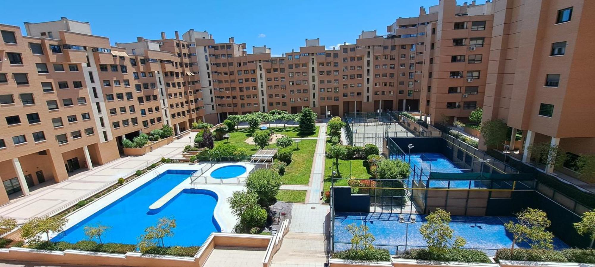 Residencial En Madrid Alquiler De Corta Estancia No Turistico ภายนอก รูปภาพ